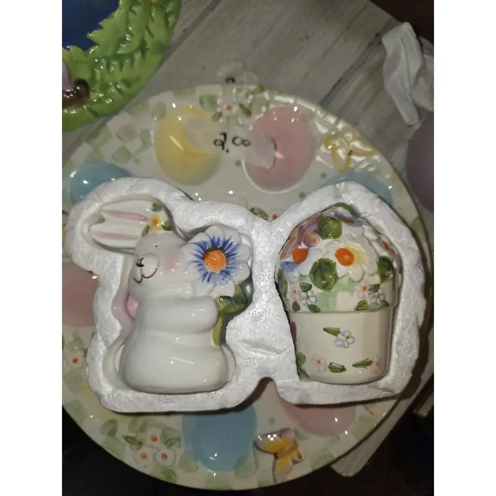 Vtg Easter Egg Plate Bunny Salt n Pepper Shakers Deviled Egg Plate Egg Display